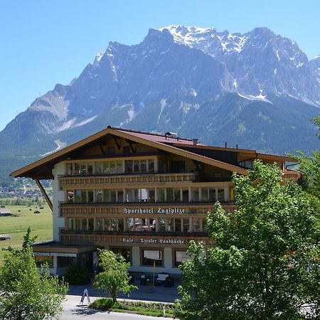 Sporthotel Zugspitze Lermoos Exterior foto