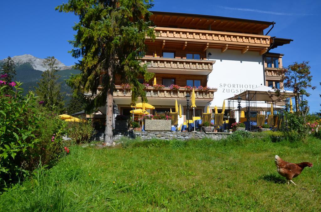 Sporthotel Zugspitze Lermoos Exterior foto
