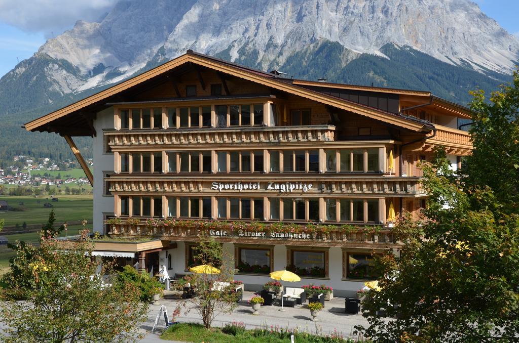 Sporthotel Zugspitze Lermoos Exterior foto