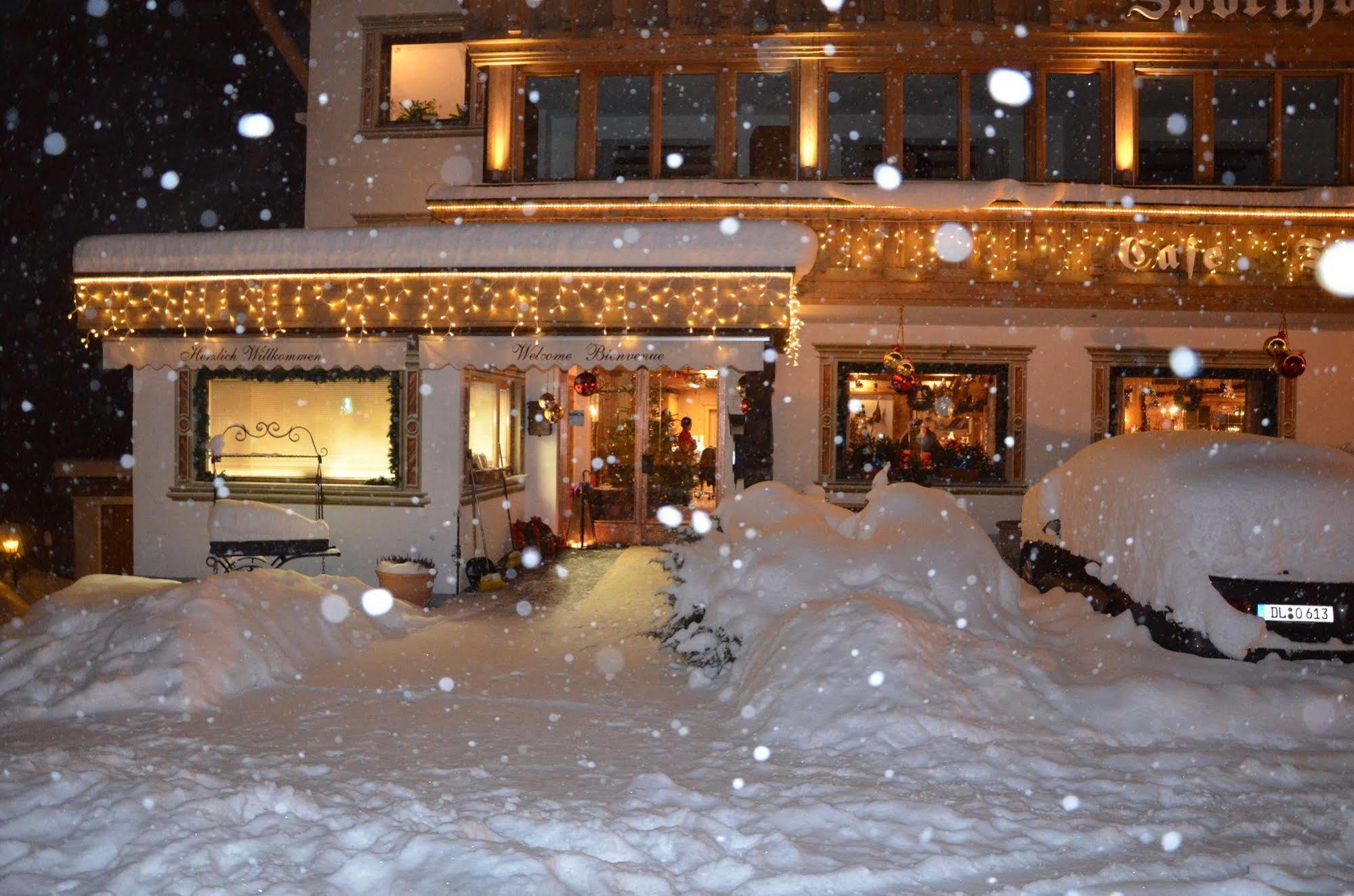 Sporthotel Zugspitze Lermoos Exterior foto